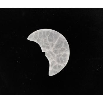 Nage-39 Selenite Moon Face 2.5"