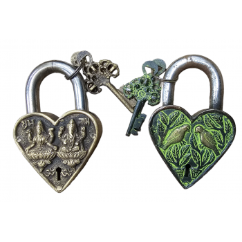 Locks-12 Heart Lock Patina or Brass 