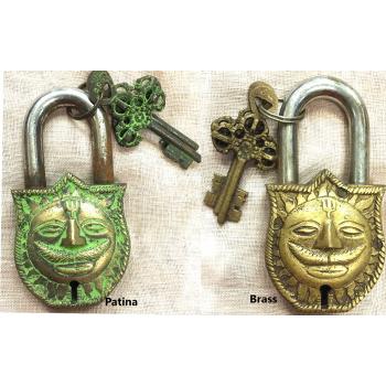 Locks-9 Sun Face Lock Patina Or Brass